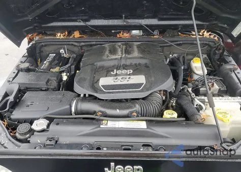 2012 Jeep Wrangler Unlimited Sport z USA, uszkodzony, nr VIN 1C4BJWDG3CL112892